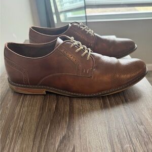 Men’s dress shoe size 13